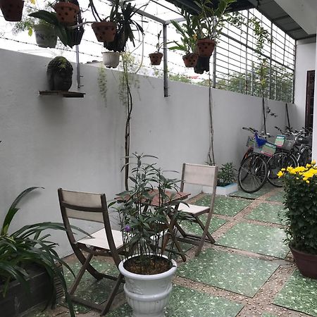 Cheerful Hoi An Hostel Esterno foto