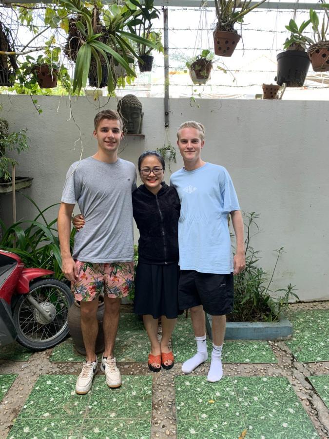 Cheerful Hoi An Hostel Esterno foto