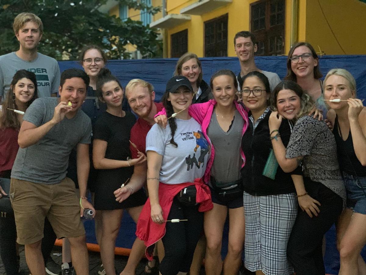 Cheerful Hoi An Hostel Esterno foto