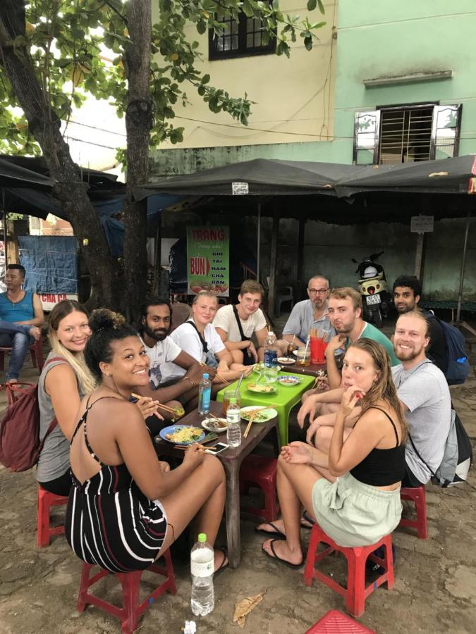 Cheerful Hoi An Hostel Esterno foto