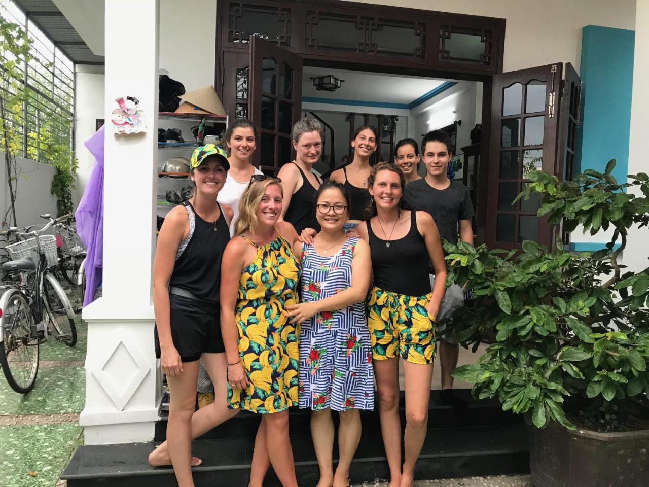 Cheerful Hoi An Hostel Esterno foto